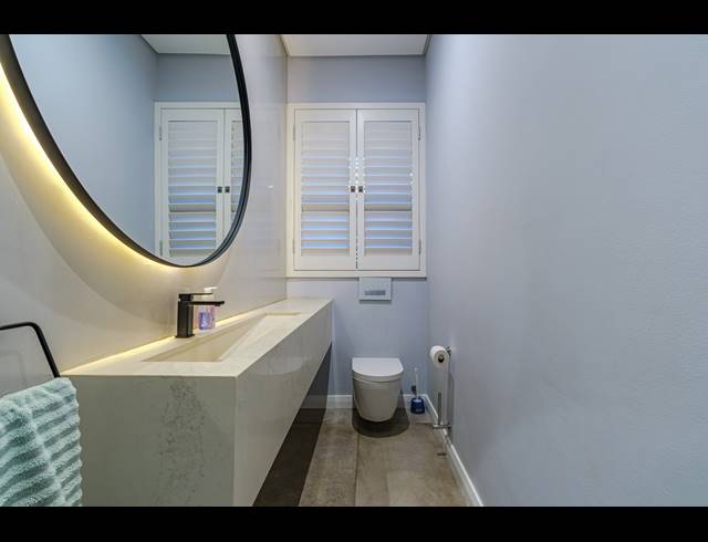 4 BEDROOM FREESTANDING FOR SALE IN SALT ROCK